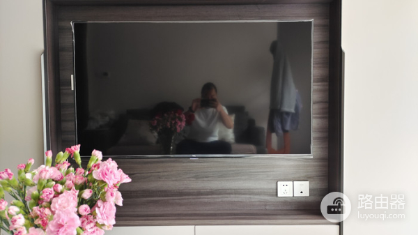 在家里怎么安装wifi(全屋wifi不踩坑,在家中如何正确安装及使用面板AP)