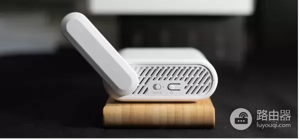 国产芯!迷你OpenWRT神器:SFT1200路由器,可当轻量NAS+热点共享