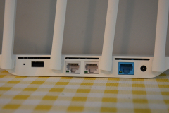 4根天线的路由器怎么摆信号最好（4根天线的路由器摆信号最好方法）