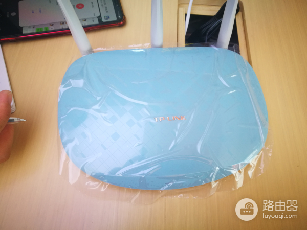 三根天线的TPLINK路由器如何设置-家用路由器如何设置天线