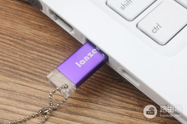 怎么修复u盘不正常拔出损坏