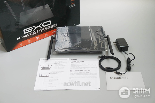 友讯DIR-878拆机揭秘AC1900无线路由器