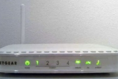 路由器lan1灯闪烁是什么意思（路由器lan1灯闪烁指什么）