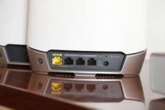 网件orbi主路由和子路由区别（网件orbi主路由和子路由不同点是什么）