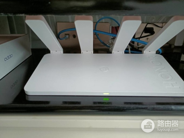 宽带路由器亮红灯是怎么回事（宽带路由器亮红灯是回事方法）