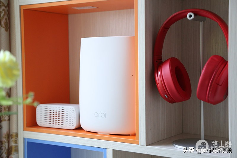 完美无损升级现有网络方案:网件奥秘三频Mesh分体路由