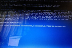 蓝屏重启后鼠标键盘没反应解决方式是什么