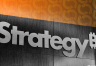 Strategy首次小额卖出比特币：Michael Saylor真缺钱了，还是聪明布局？