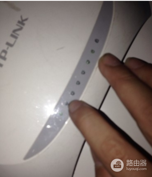 路由器显示wan口未连接如何解决-wan口不连网线如何设置路由器