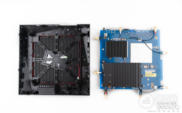 AX11000无线路由开箱拆解评测-AX11000拆解