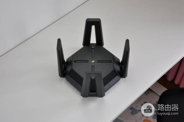 如何通过OpenWrt路由器的Web管理界面进行重置操作(如何通过OpenWrt路由器的物理按钮进行重置操作)