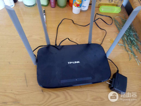 tlwdr6300路由器怎么无线桥接（tlwdr6300路由器无线桥接方法）