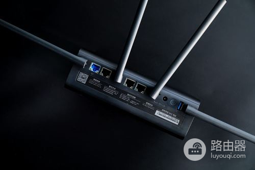 小米路由1t硬盘怎么拆下来的（小米路由1t硬盘拆下来的方法）