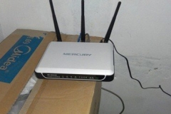 4个人连千兆路由器会卡吗（ 4个人连千兆路由器是否会卡）