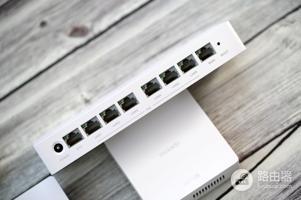 华为路由器H6一套搞定(华为H6路由器)