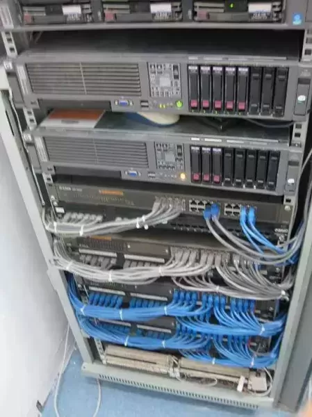 小型公司如何选择路由器(如何选择路由器办公)