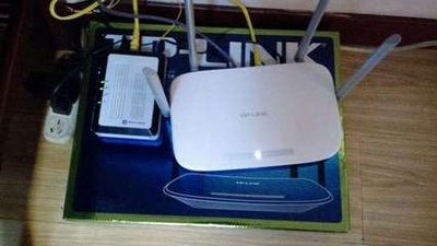 tplink无线路由器频段怎么设置（tplink无线路由器频段设置方法）