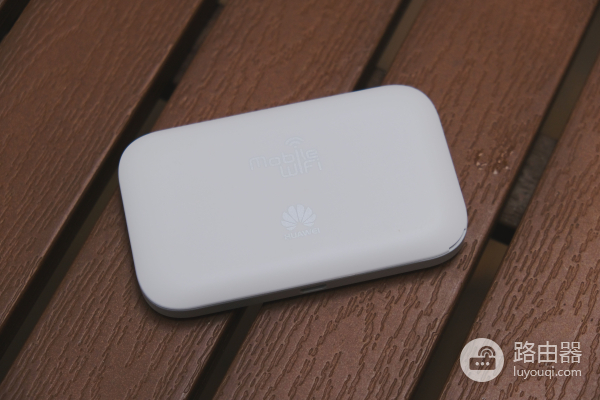 华为随行wifi2mini155和820的区别（华为随行wifi2mini155和820不同点是什么）