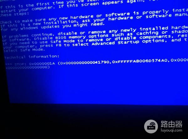 如何解决联想小新air14重置电脑蓝屏