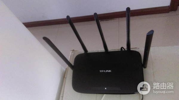 路由器电源适配器9v能用12v的代替吗（路由器电源适配器9v能不能用12v的代替）