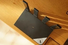 华硕路由器原厂固件和梅林的区别（华硕路由器原厂固件和梅林不同点是什么）