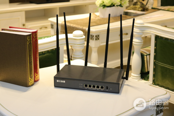 企业级路由器怎么设置wifi（企业级路由器设置wifi方法）