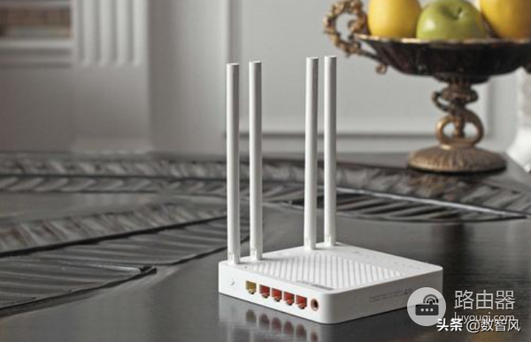 路由器应该这样摆放(居家如何摆放三个无线路由器)