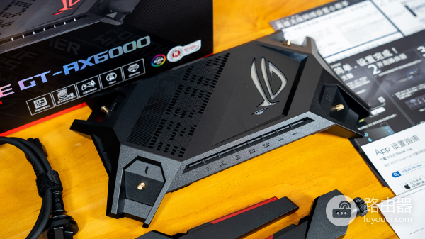 双2.5G疾速网口:华硕ROG GT-AX6000红蜘蛛电竞路由评测