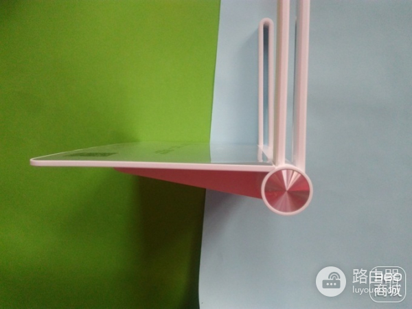 360安全路由5G(360安全路由器如何增强信号)