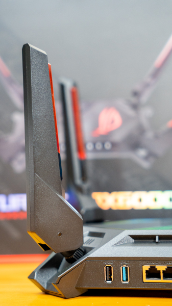 双2.5G疾速网口:华硕ROG GT-AX6000红蜘蛛电竞路由评测