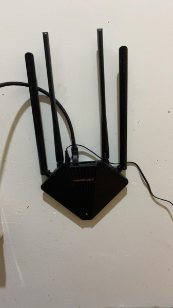 如何区分TL-WDR5620的百兆和千兆版本（TL-WDR5620的基本介绍）