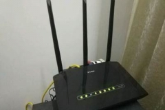 路由器lanlan连接副路由能连台式吗（路由器lanlan连接副路由是否能连台式）