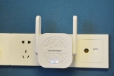家庭wifi信号不强怎么办(家中WIFI信号不好怎么办？一个COMFAST雪豹WIFI全搞定)