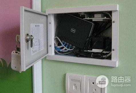 路由器如何放进去-如何在房间装路由器