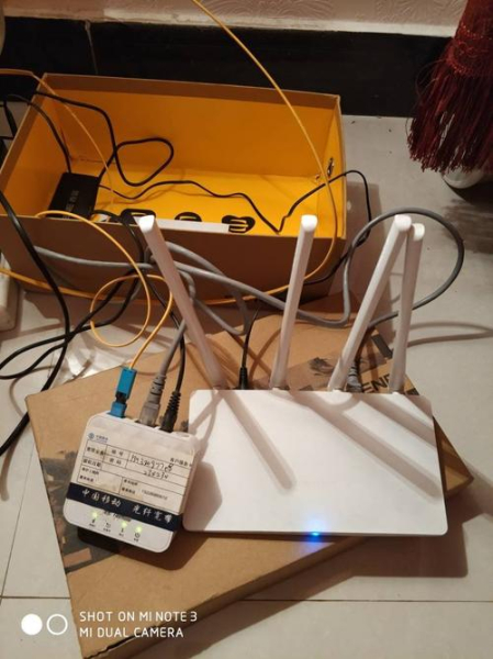 小米路由器tr606联通版可以通用吗（小米路由器tr606联通版通不通用）