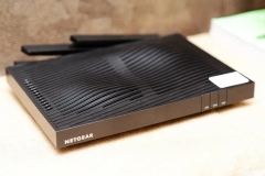 netgear r8500插了网线没反应怎么办（netgear r8500插了网线没反应怎么解决）