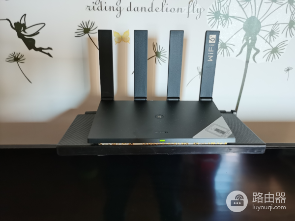 千兆双频wifi6路由器亮红灯怎么办（千兆双频wifi6路由器亮红灯怎么解决）