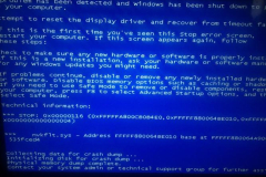 显卡视频输出接口蓝屏解决方法