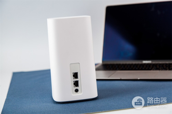 华为5gcpepro2和1差别（华为5gcpepro2和1有什么不同点）