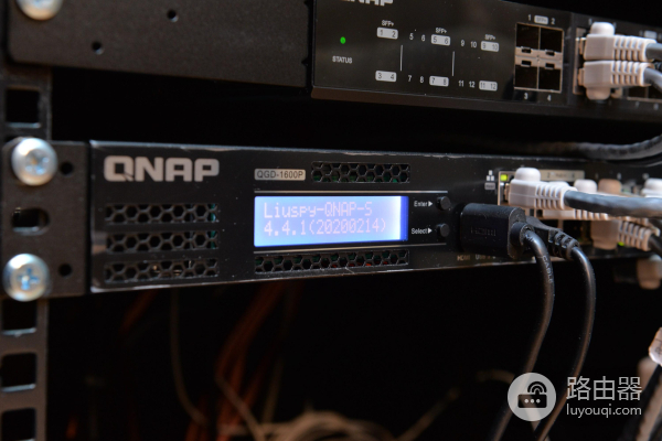 路由器不会选(新买的路由器不会设置)