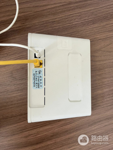 插卡的路由器怎么设置密码（插卡的路由器设置密码方法）