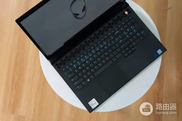 外星人笔记本好用吗(外星人笔记本电脑如何)