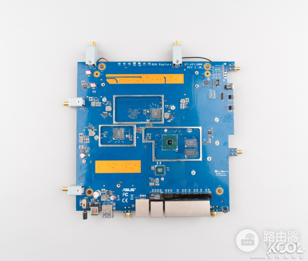 AX11000无线路由开箱拆解评测-AX11000拆解