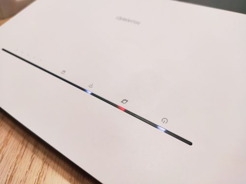 三网通吃：华为移动路由4G路由2 Pro评测