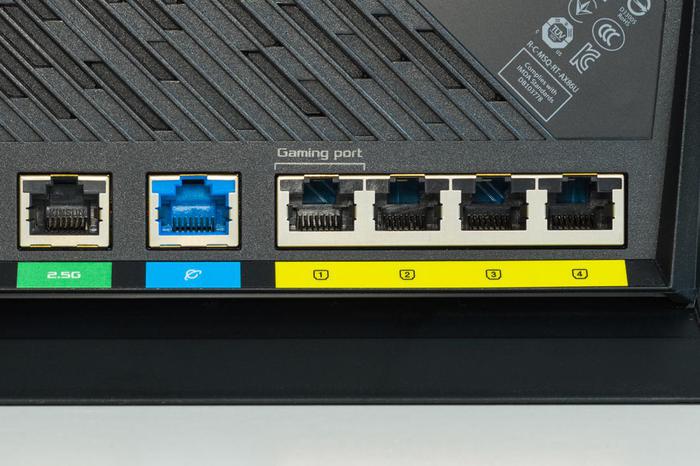 高端信仰 华硕RT-AX86U电竞WiFi6路由评测