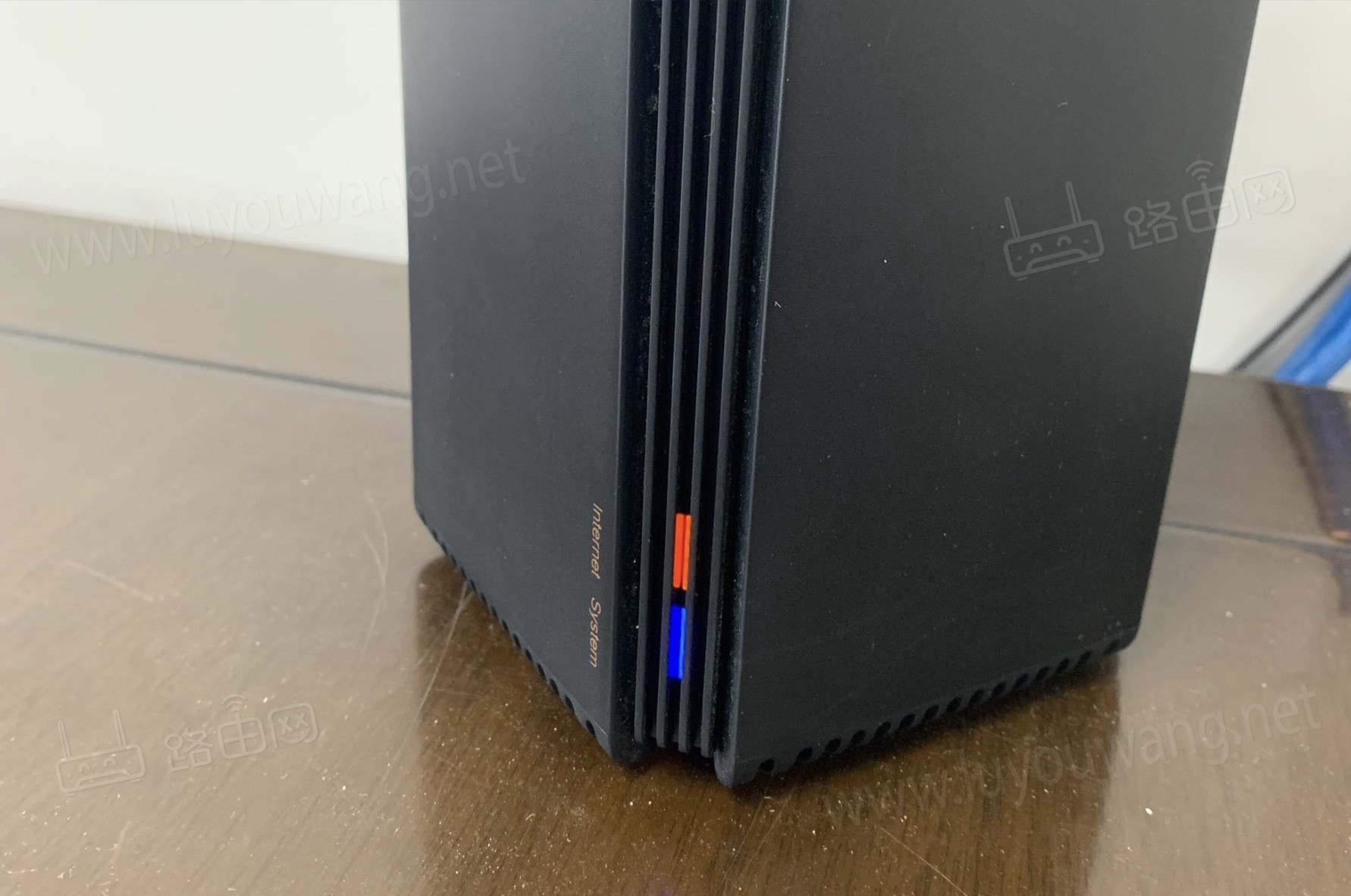 小米路由器一蓝一橙(黄)怎么解决？