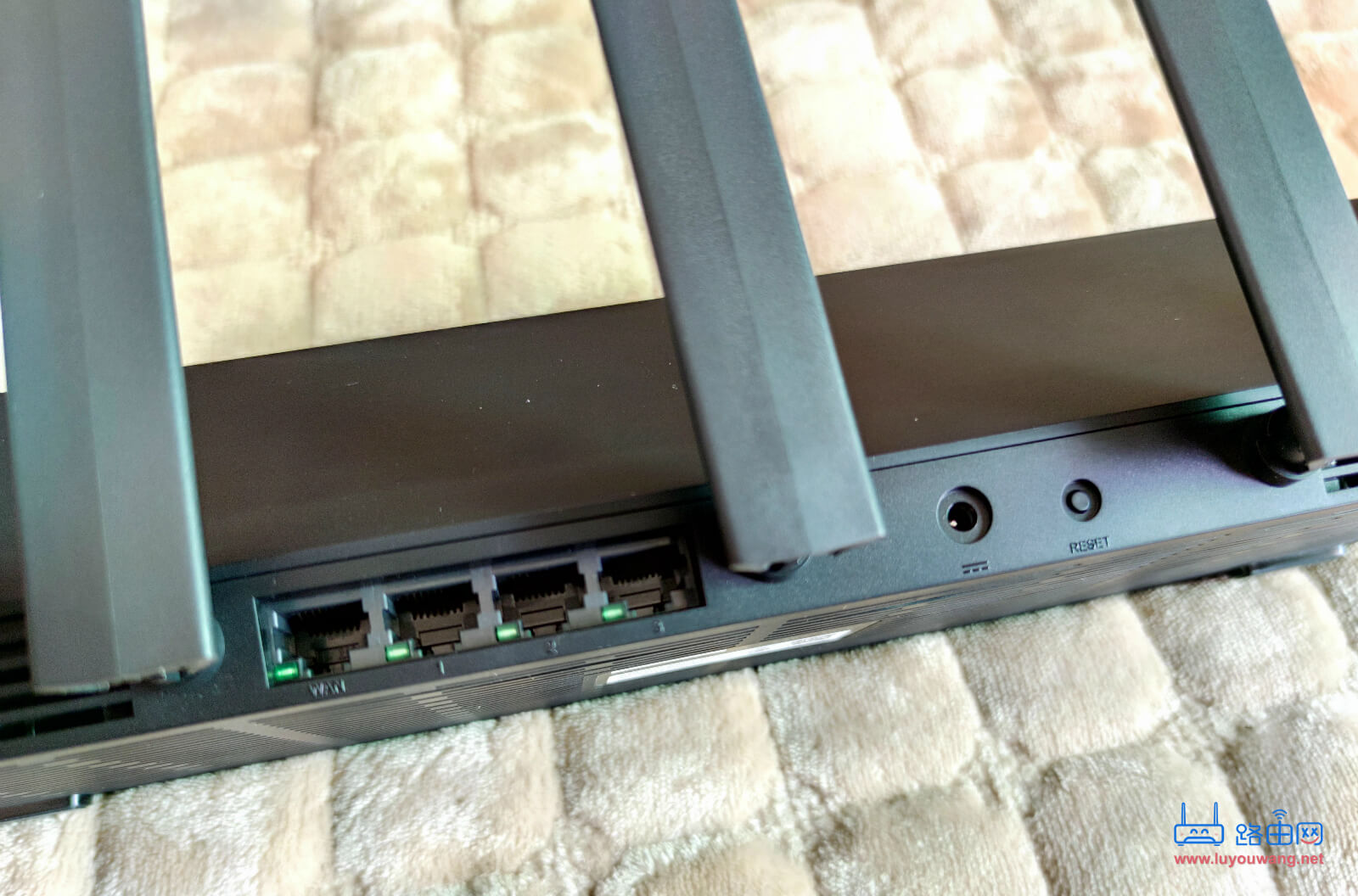 小米AIoT路由器 AX3600开箱评测