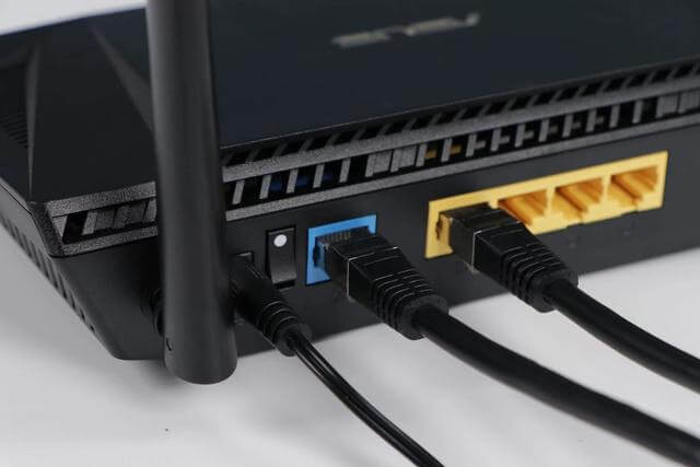 华硕WIFI6路由RT-AX56U测评：家用电竞路由，开启全民WiFi 6时代