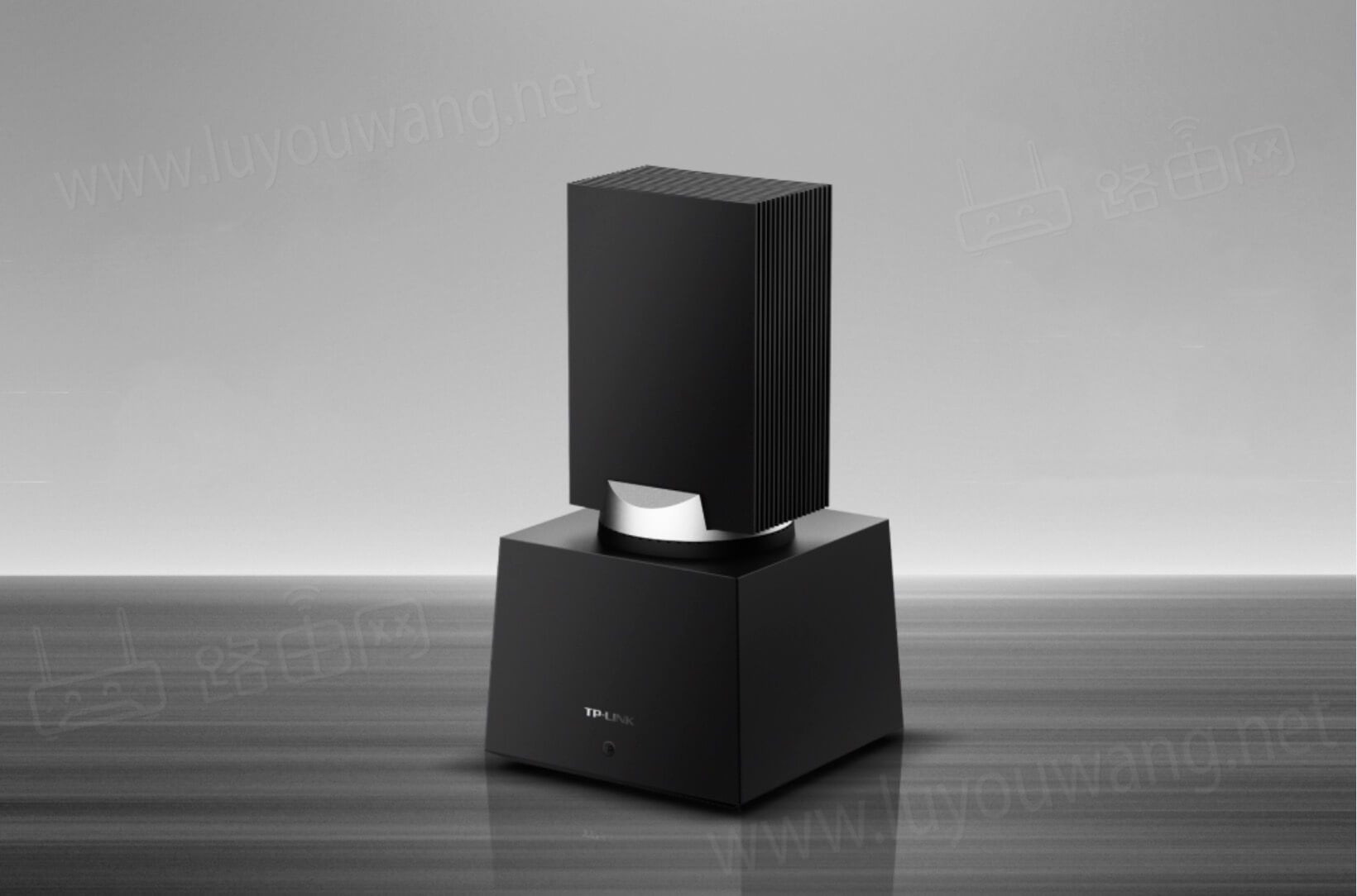 TP-LINK灯塔路由发布 AI天线自动旋转