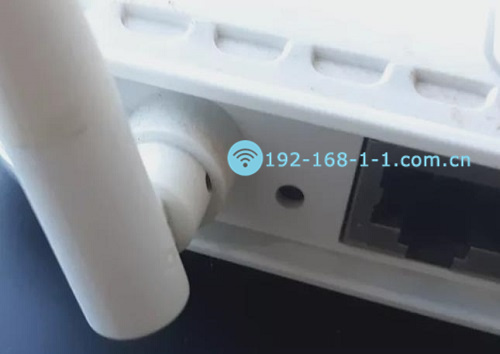 美国网件Netgear路由器如何恢复出厂设置